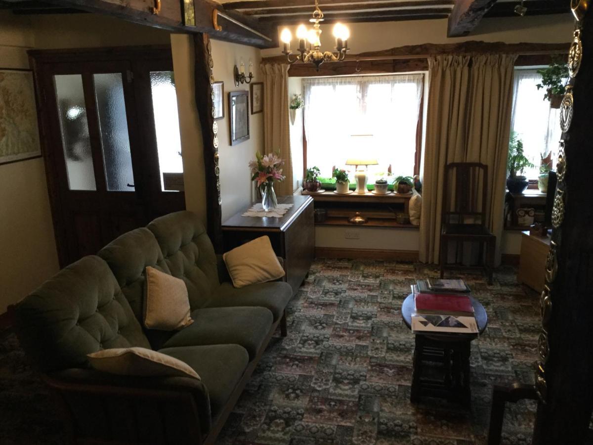 Li'Le Hullets, 3 Seed Howe Cottages Staveley  Bagian luar foto